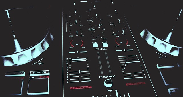 Devenez un DJ de talent avec une formation en ligne complète